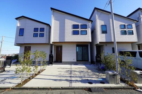 外観：写真中央