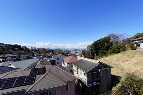 眺望：2階・バルコニーから(ズーム無)。西側には正面に富士山を望みます。