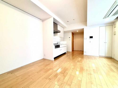 LDK：～約12畳のLDK部分～ 天井高は約2.5mを確保しております。