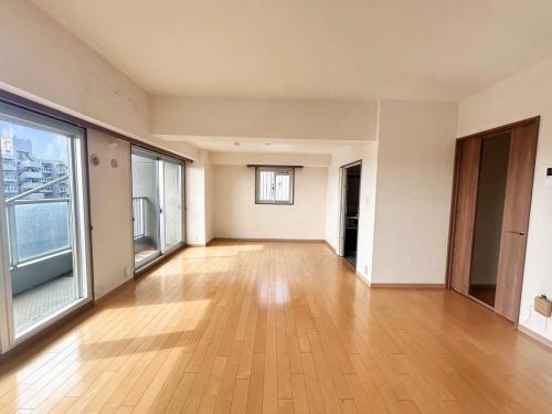 リビング・ダイニング：13階部分