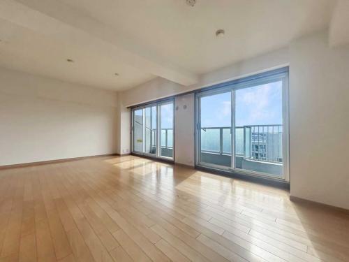 リビング・ダイニング：13階部分