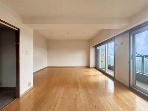 リビング・ダイニング：13階部分