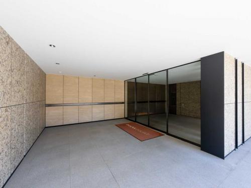 エントランス（撮影年月：2025年11月）