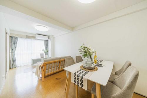 リビング・ダイニング：・家具調度品等は販売価格に含まれません。