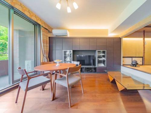 リビング：壁面収納「キュビオス」設置