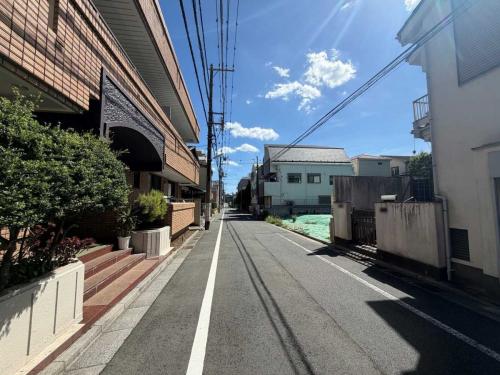 前面道路:前面公道:幅員約6.0m(撮影年月:2026年08月) 前面道路:前面公道:幅員約6.0m(撮影年月:2026年08月)