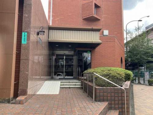 エントランス（撮影年月：2025年09月）