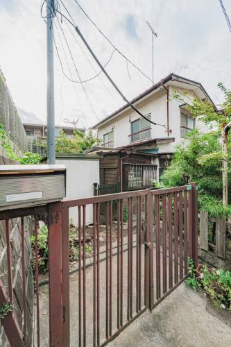 現地(古家あり)(撮影年月:2025年09月) 現地(古家あり)(撮影年月:2025年09月)