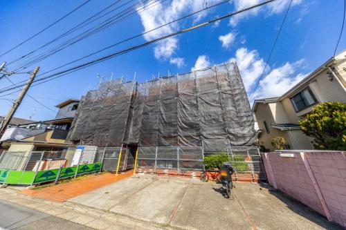 外観：大規模修繕工事実施中(撮影年月：2026年02月)