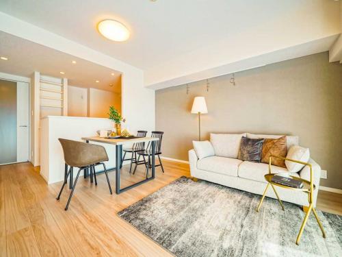 リビング・ダイニング：・家具・調度品は販売価格に含まれておりません