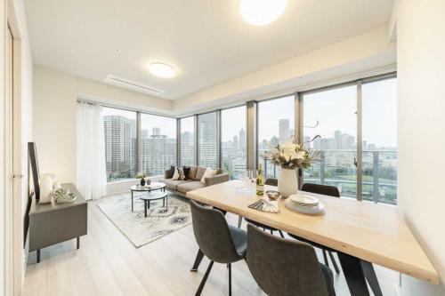 リビング・ダイニング：・家具・調度品は販売価格に含まれておりません