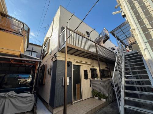 外観：連棟：右奥