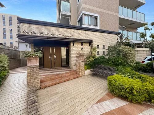 エントランス（撮影年月：2025年11月）