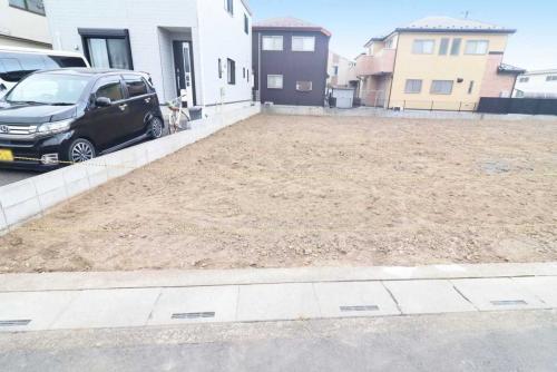 現地:全3区画/対象地手前側 現地:全3区画/対象地手前側