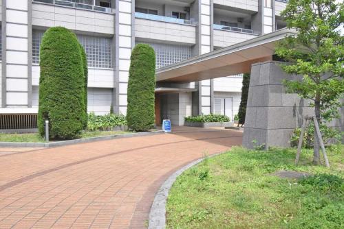 アプローチ（撮影年月：2025年11月）