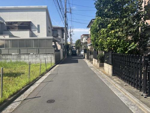 前面道路(撮影年月:2026年08月) 前面道路(撮影年月:2026年08月)