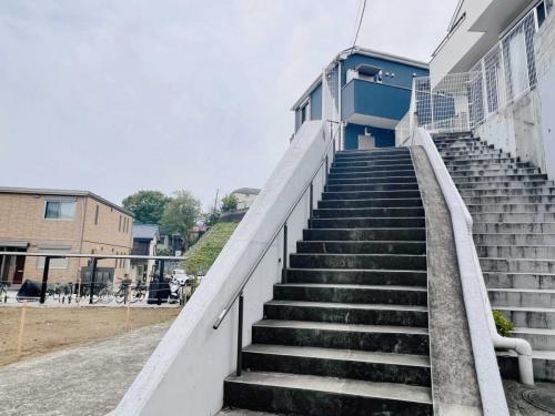 アプローチ(撮影年月：2025年04月)