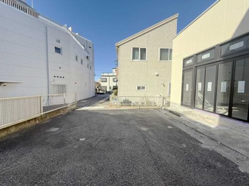 外観：南東側の敷地