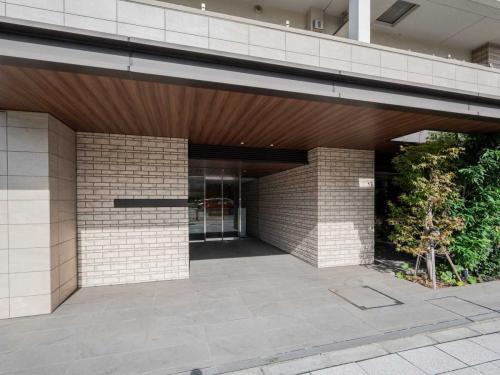 アプローチ(撮影年月：2025年10月)