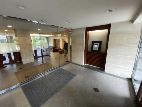 エントランス（撮影年月：2025年11月）