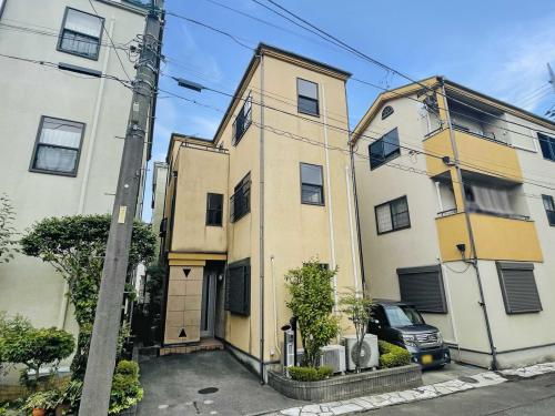 外観：中央の建物(撮影年月：2026年08月)
