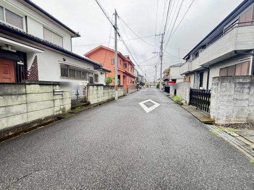 前面道路(撮影年月：2026年08月)