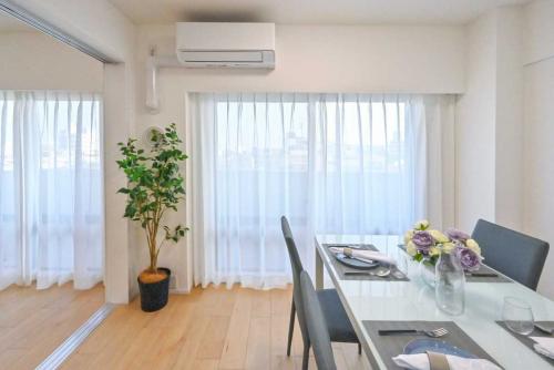 リビング・ダイニング：・家具・調度品等は販売価格に含まれておりません