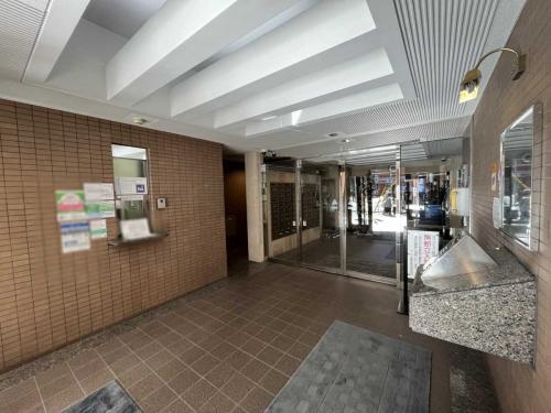 エントランス（撮影年月：2025年12月）