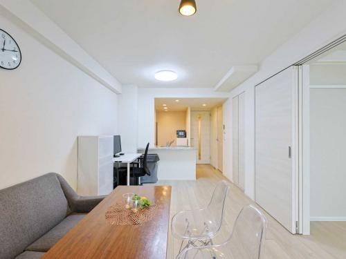 リビング・ダイニング：白基調の内装が特徴的(撮影年月：2026年01月)