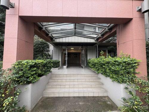 エントランス（撮影年月：2025年11月）