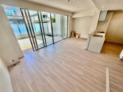 LDK：リフォーム中（撮影年月：2025年11月）