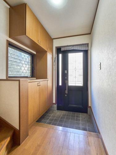 玄関（撮影年月：2025年11月）