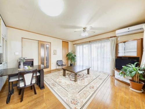 リビング・ダイニング（撮影年月：2025年11月）