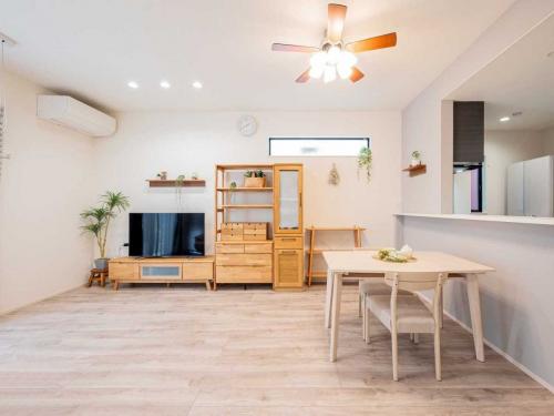 LDK：家具調度品は価格に含まれません。(撮影年月：2025年04月)