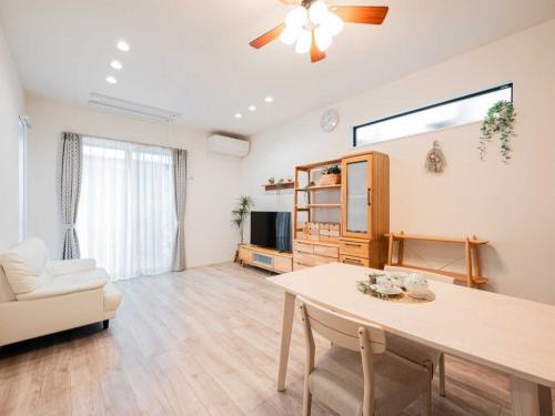 LDK：家具調度品は価格に含まれません。(撮影年月：2025年04月)