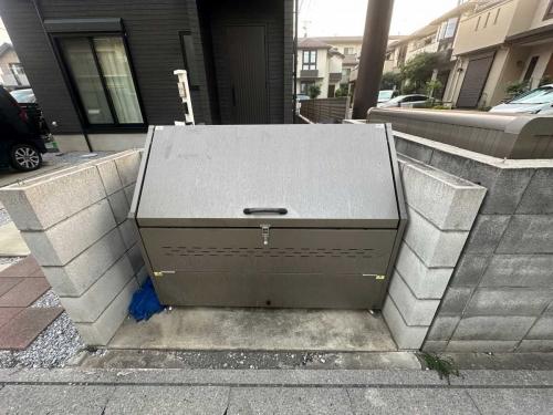 ゴミ置き場（撮影年月：2025年08月）