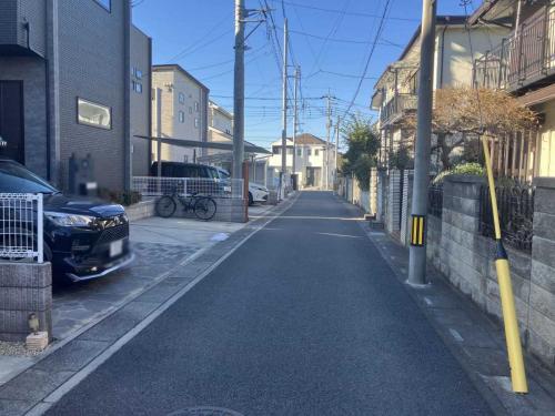 前面道路(撮影年月：2026年01月)