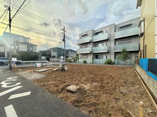 現地：全3区画(撮影年月：2026年08月)