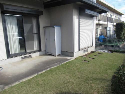 庭（撮影年月：2025年11月）