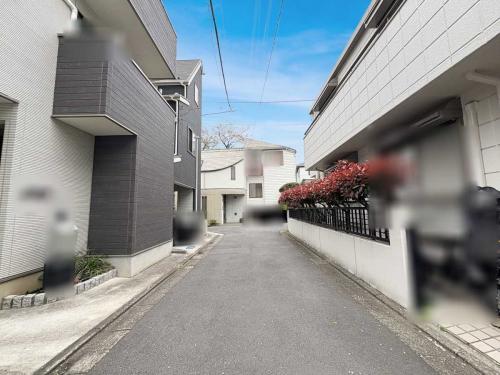 前面道路(撮影年月：2026年04月)