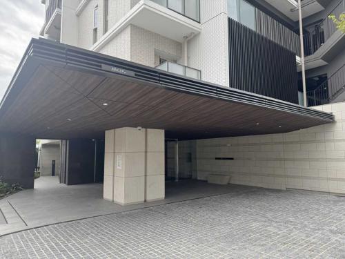 アプローチ(撮影年月：2025年12月)