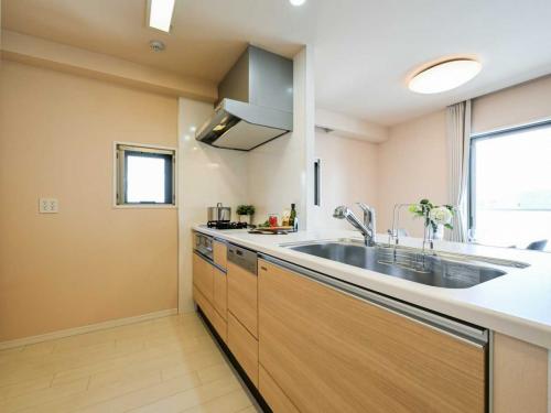 キッチン：システムキッチン（食洗機付き）（撮影年月：2025年11月）