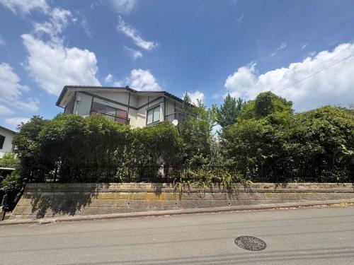 現地（古家あり）（撮影年月：2025年08月）