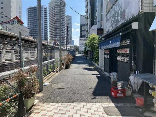 前面道路(撮影年月：2025年06月)