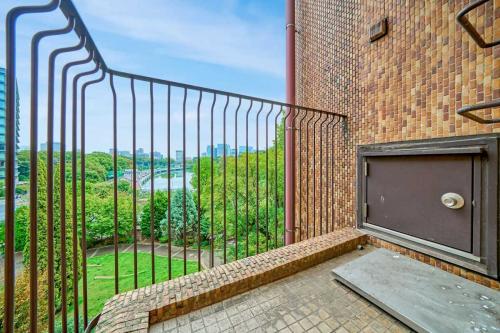 LDK東屋外スペース(撮影年月：2025年10月)