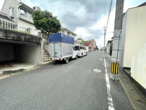 前面道路含む現地写真 前面道路含む現地写真