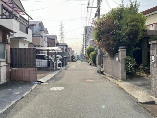 前面道路含む現地写真 前面道路含む現地写真