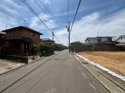 前面道路含む現地写真 前面道路含む現地写真