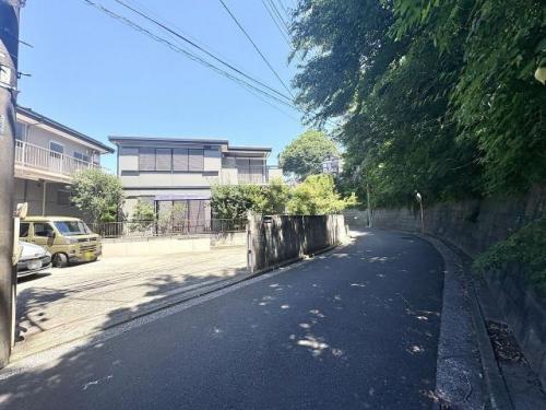 前面道路含む現地写真 前面道路含む現地写真