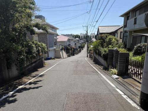 前面道路含む現地写真 前面道路含む現地写真